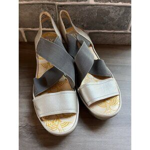Fly London Yaji Womens Size 39 US 8.5 Wedge Sandals Shoes Silver Gray Stretch